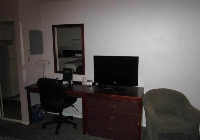 호텔 Sandman Inn Kamloops