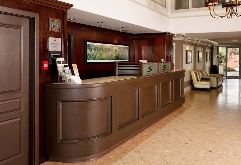 Sandman Hotel Langley