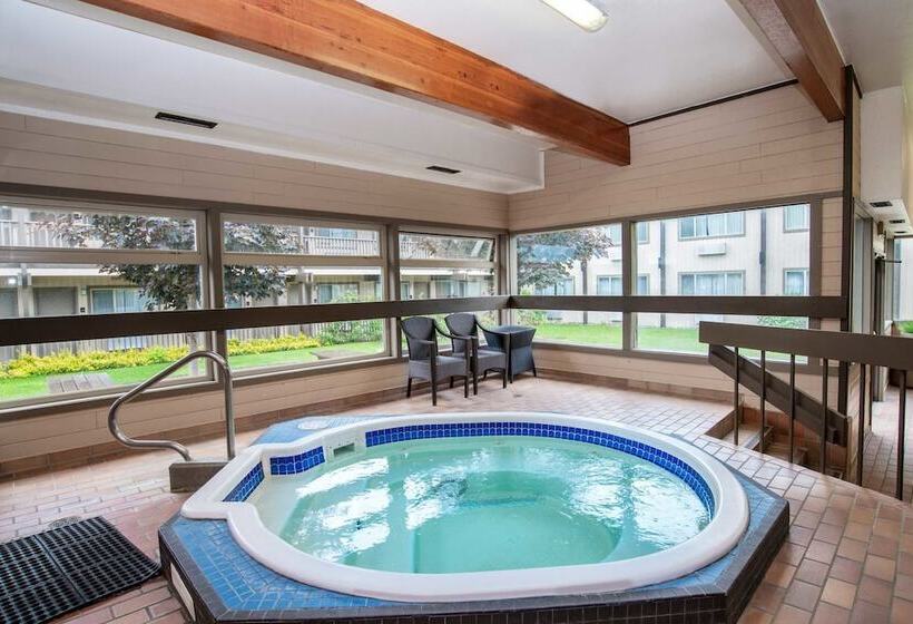 Sandman Hotel Revelstoke