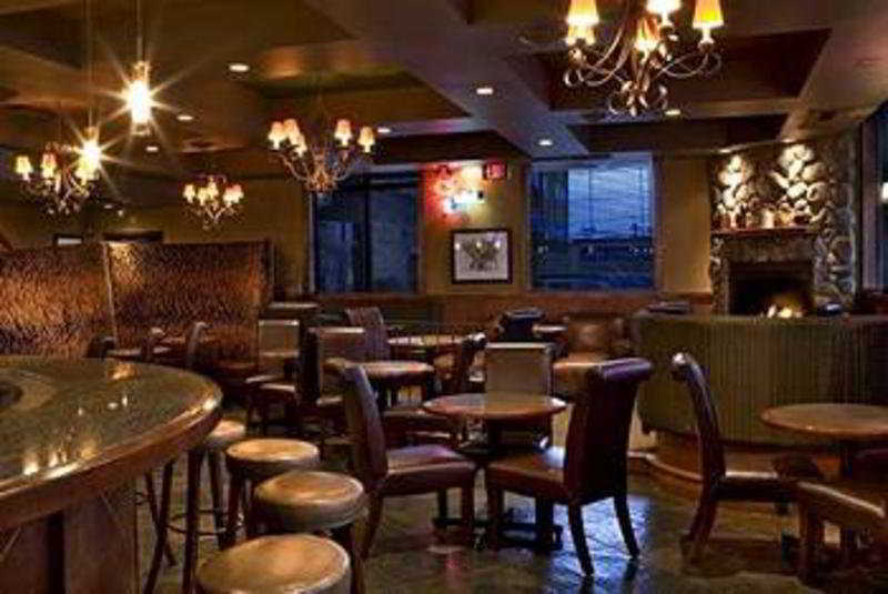 Sandman Hotel Vancouver Airport