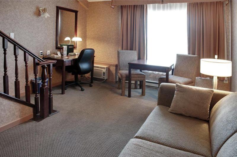 Sandman Hotel Vancouver Airport