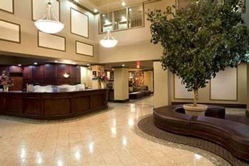 Sandman Hotel Vancouver Airport