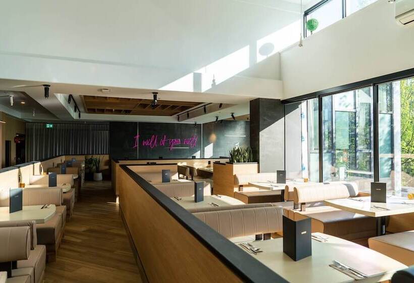 Sandman Hotel Vancouver Downtown