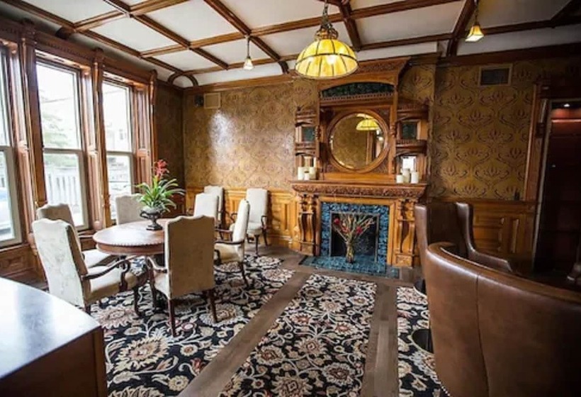 호텔 Idlewyld Inn & Spa