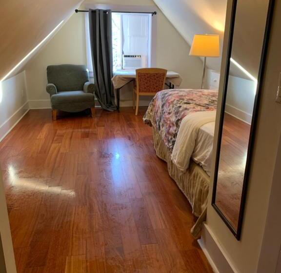 Отель Manor Guest House