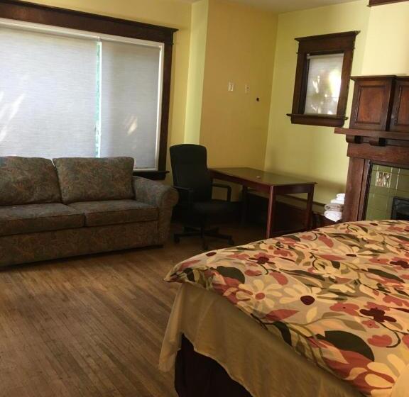 Отель Manor Guest House