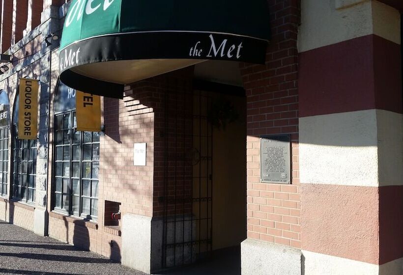 בית מלון כפרי The Met