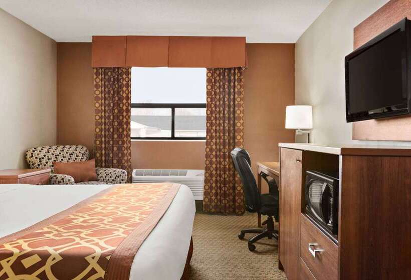 호텔 Travelodge By Wyndham Windsor