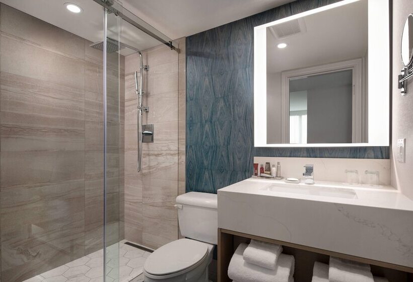 ホテル Vancouver Airport Marriott