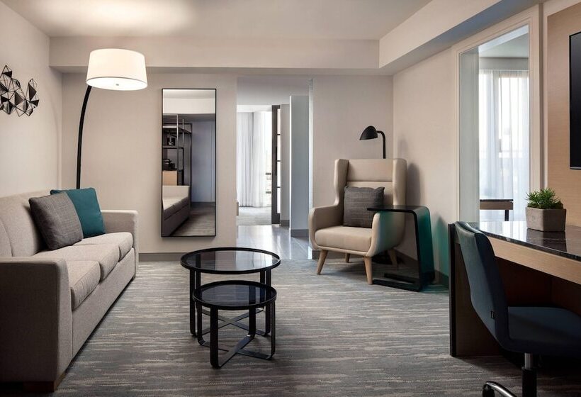 ホテル Vancouver Airport Marriott