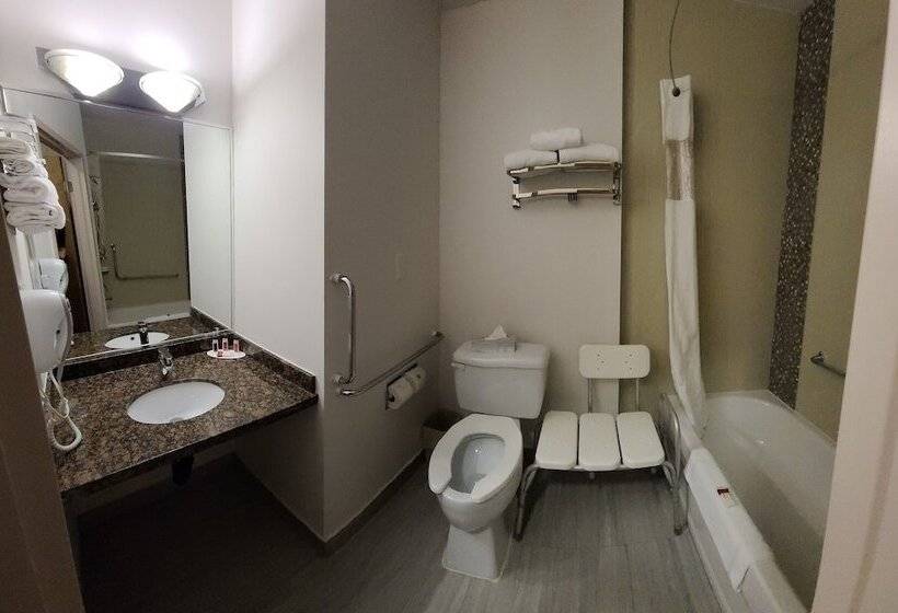 Отель Surestay By Best Western Richmond Vancouver Airport