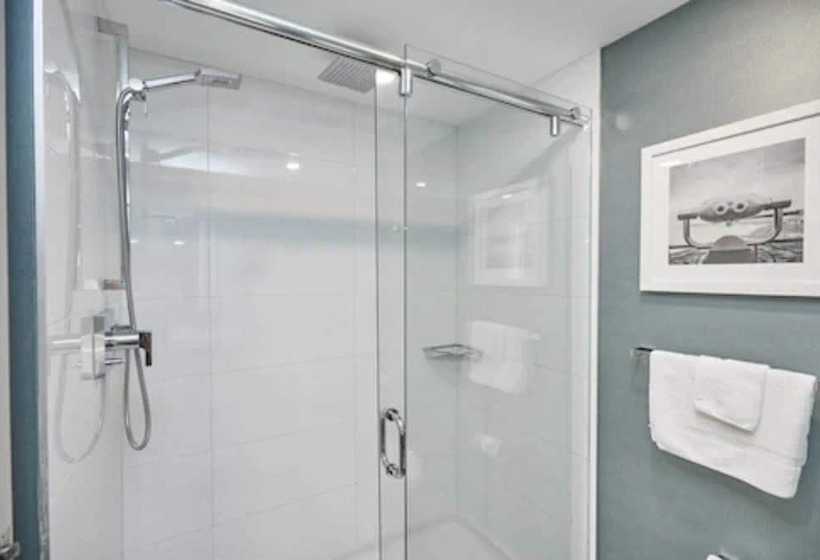 Vittoria Hotel & Suites