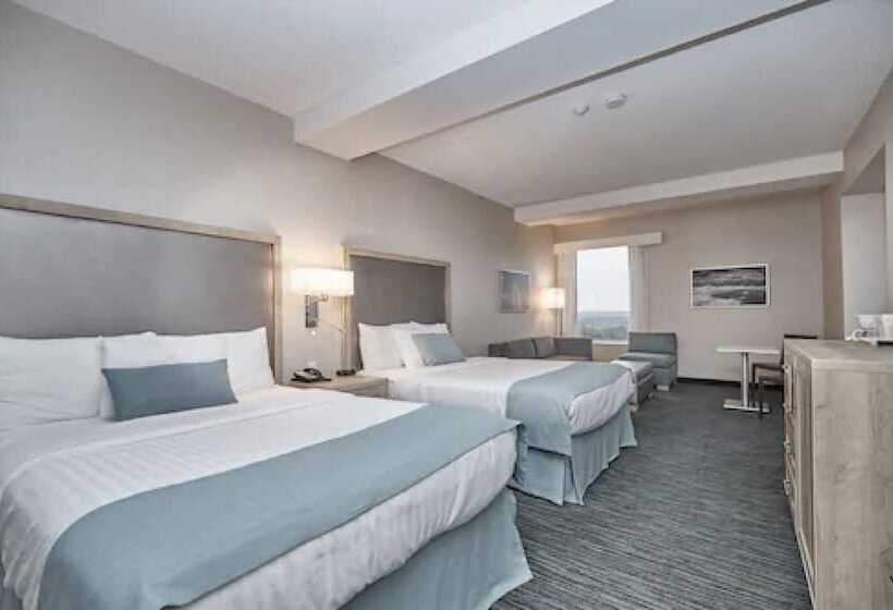 Vittoria Hotel & Suites