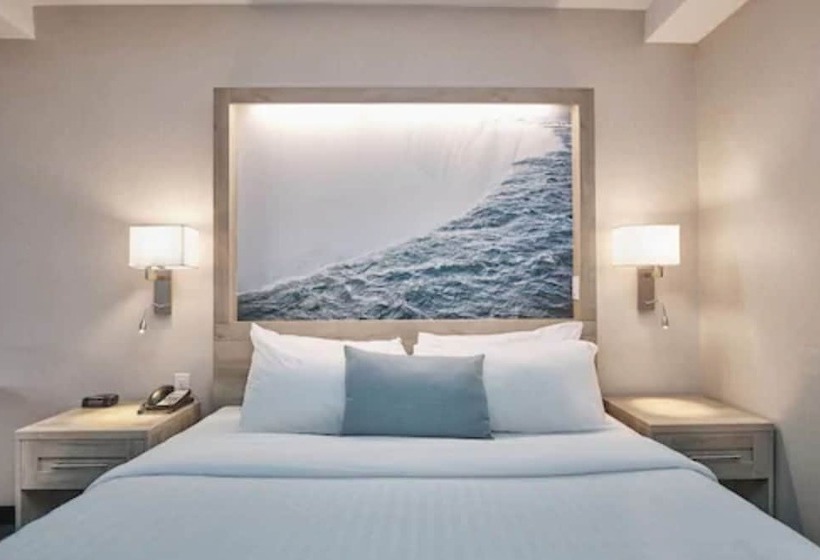 Vittoria Hotel & Suites