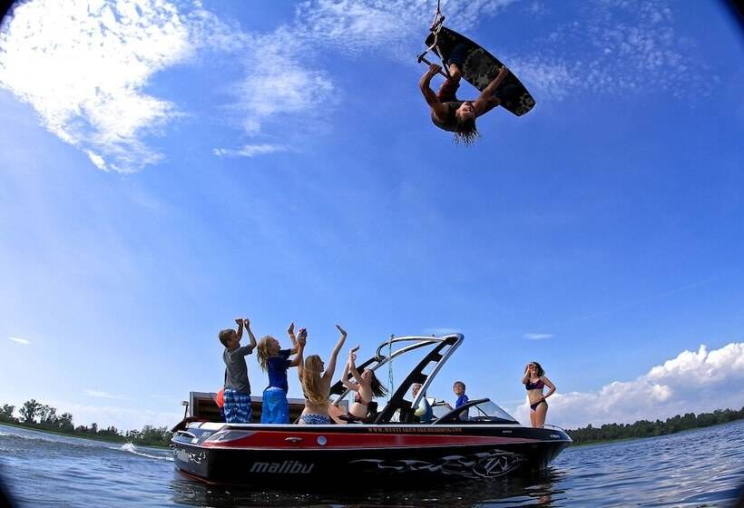 Isaiah Tubbs Resort & Conference Centre