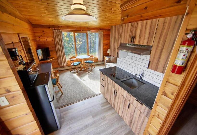 Jasper House Bungalows