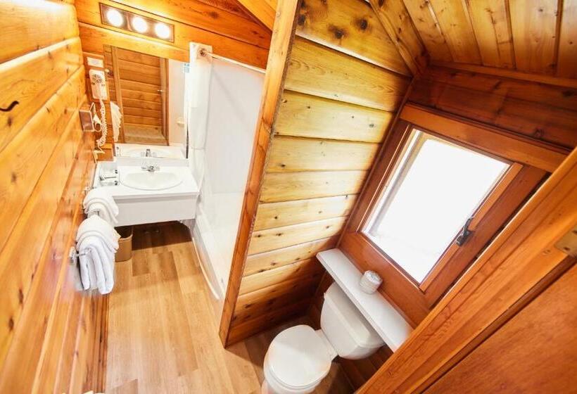 Jasper House Bungalows