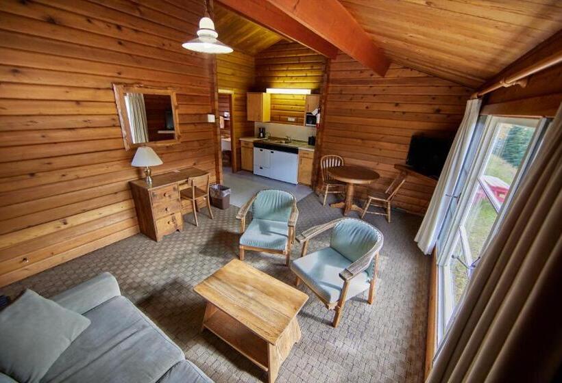 Jasper House Bungalows