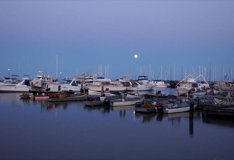 Lakeview Gimli Resort