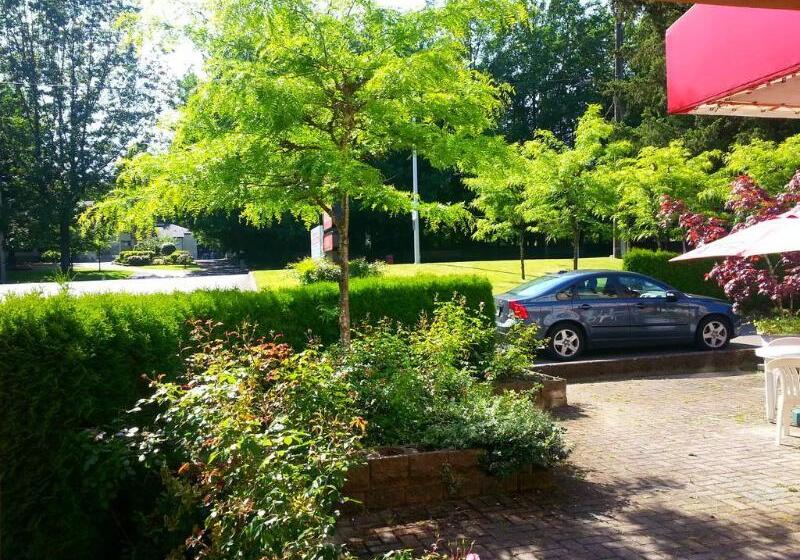 Motel 6 Surrey, Bc