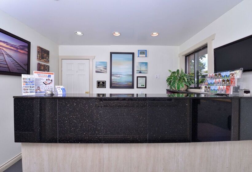 汽车旅馆  Canadas Best Value Inn & Suites Vernon