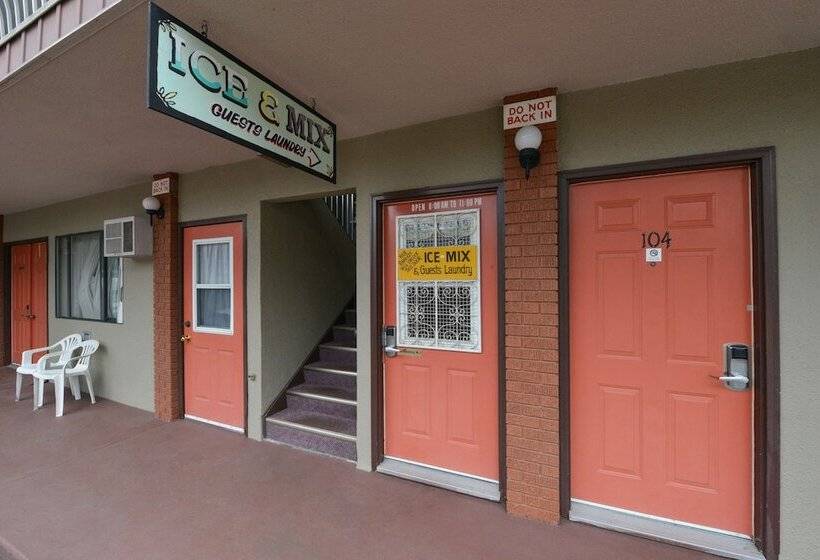 汽车旅馆  Canadas Best Value Inn & Suites Vernon