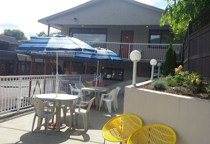 汽车旅馆  Canadas Best Value Inn & Suites Vernon