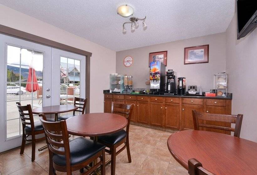 汽车旅馆  Canadas Best Value Inn & Suites Vernon