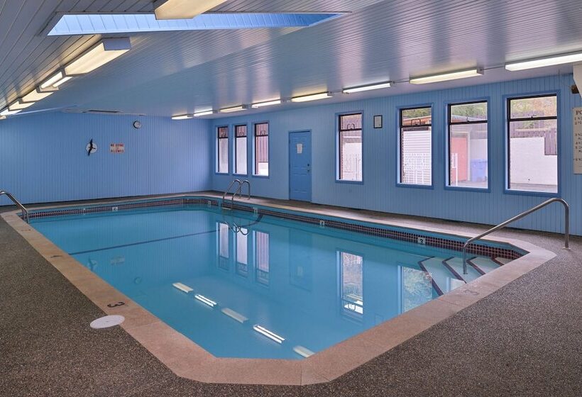 汽车旅馆  Canadas Best Value Inn & Suites Vernon