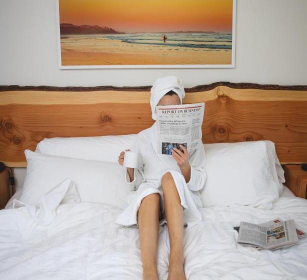 Pacific Sands Beach Resort