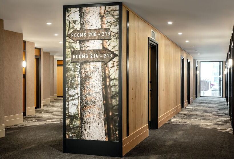 Peaks Hotel And Suites