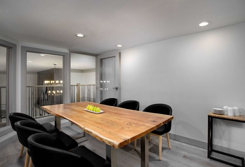 Prestige Rocky Mountain Resort Cranbrook, Worldhotels Crafted