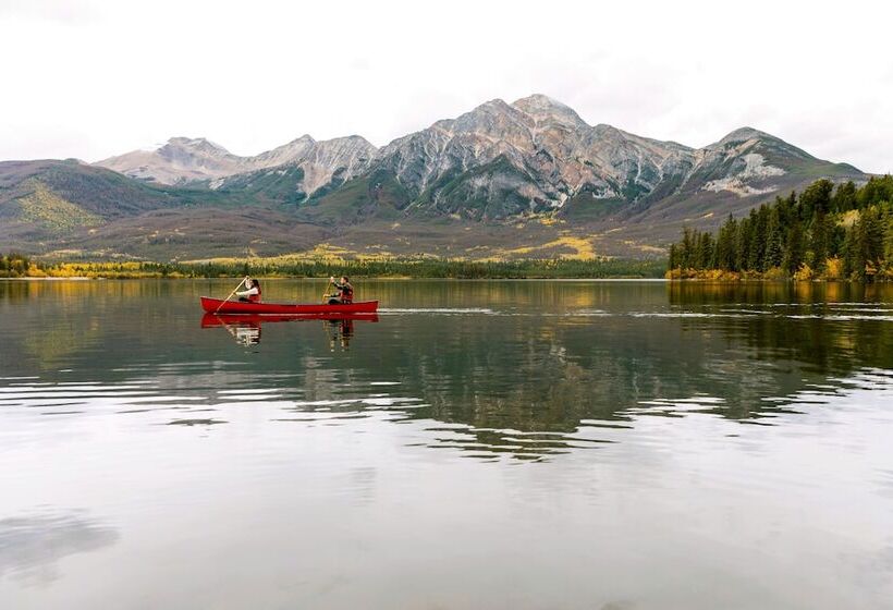 リゾートホテル Pyramid Lake Lodge
