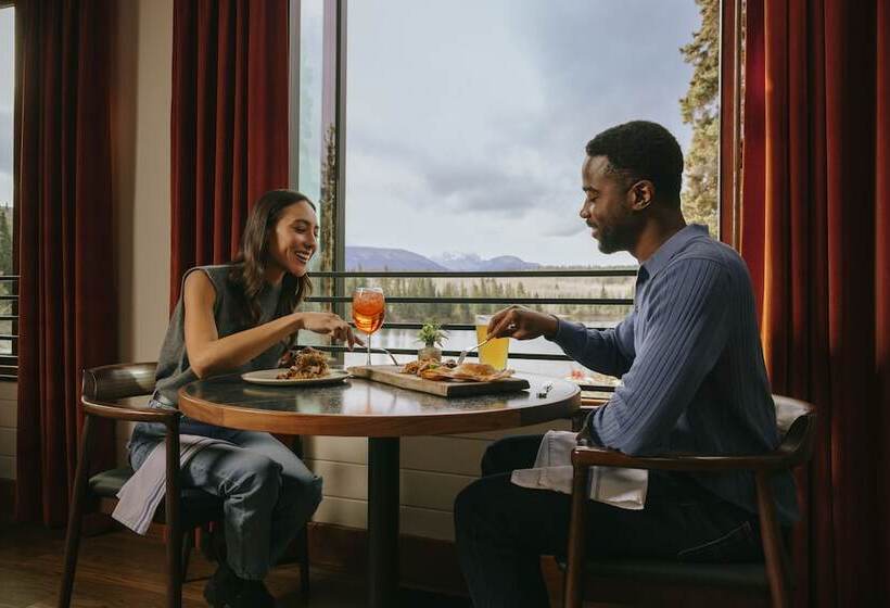 リゾートホテル Pyramid Lake Lodge