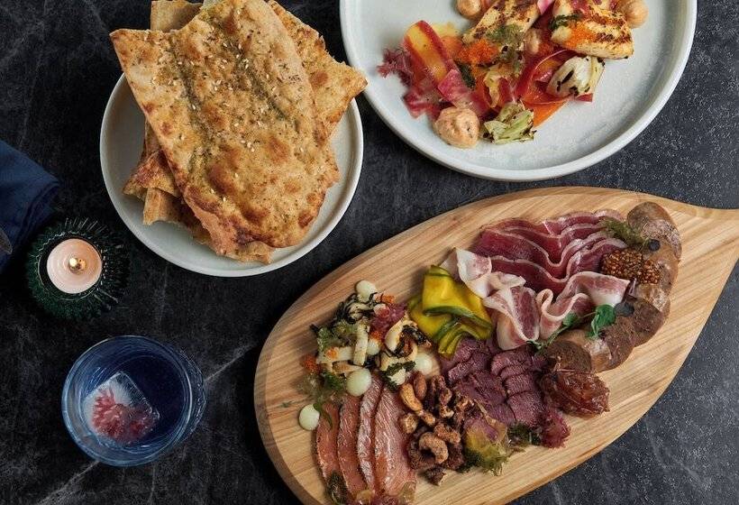 リゾートホテル Pyramid Lake Lodge