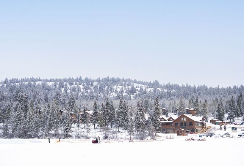 リゾートホテル Pyramid Lake Lodge