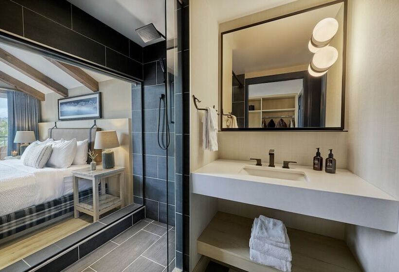 リゾートホテル Pyramid Lake Lodge