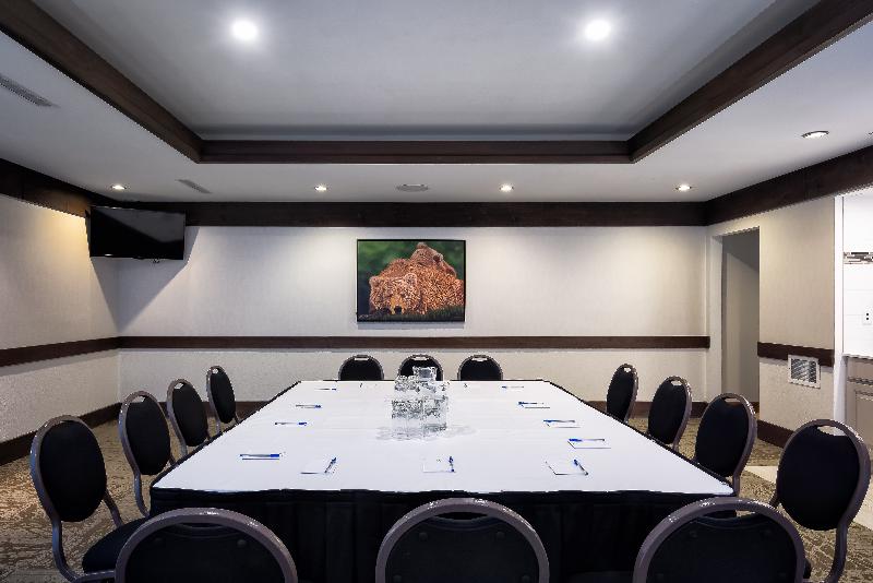 레지던스 Blackcomb Springs Suites By Clique