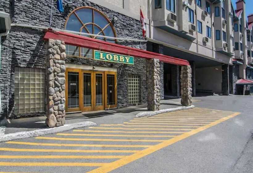 אתר נופש Chateau Canmore