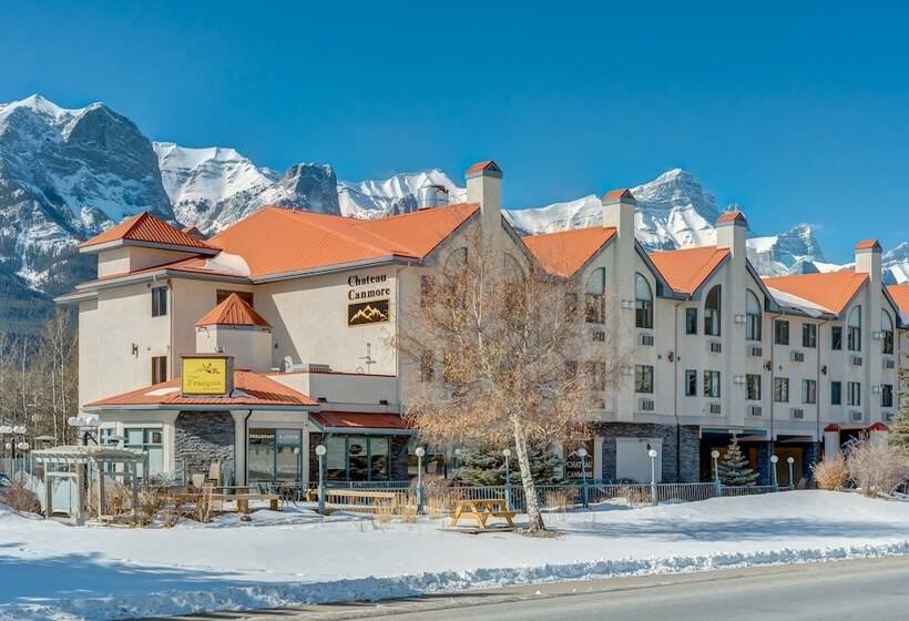 אתר נופש Chateau Canmore