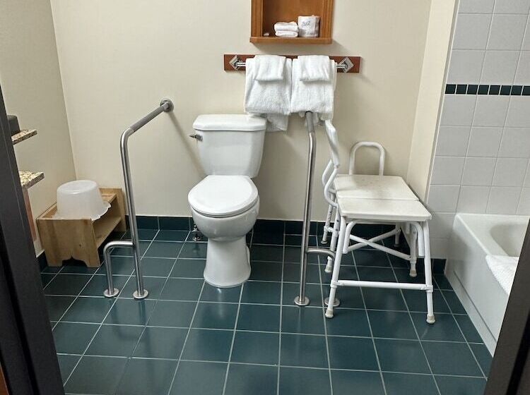 אתר נופש Chateau Canmore