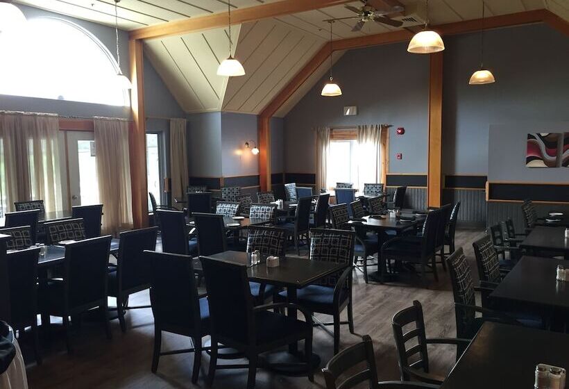 Riverside Resort & Conference Centre