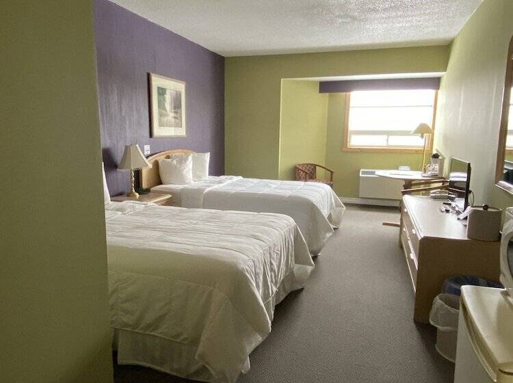 Riverside Resort & Conference Centre