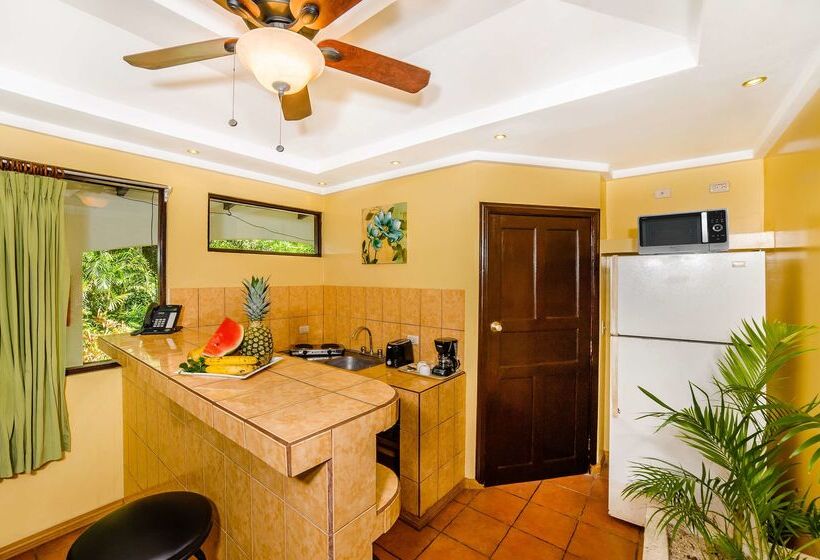 Best Western Tamarindo Vista Villas