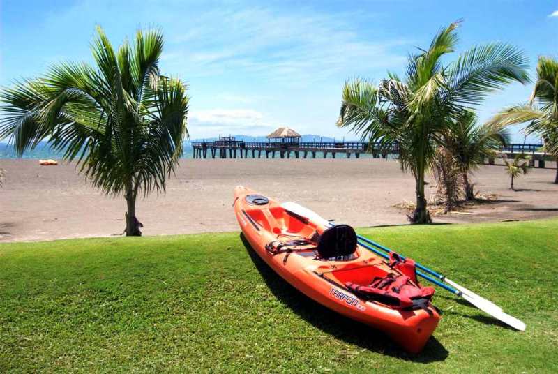 Fiesta Resort Central Pacific   All Inclusive