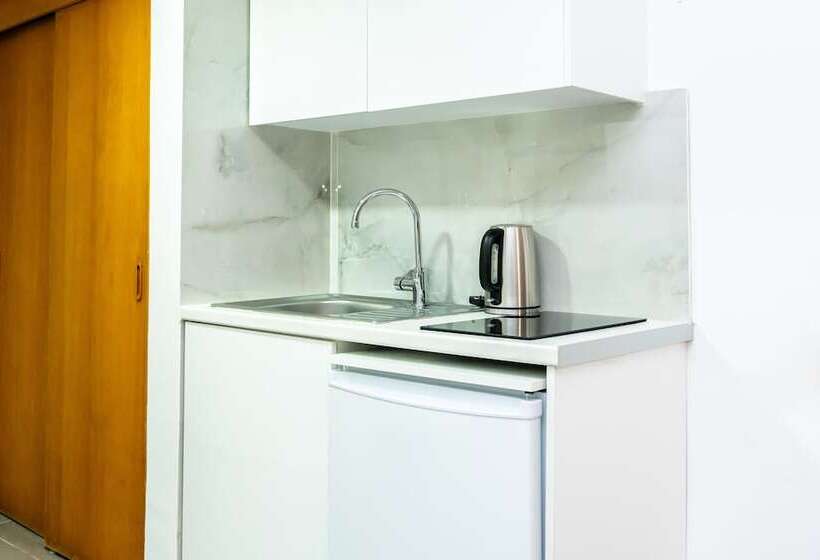 Helios Bay Hotel And Suites