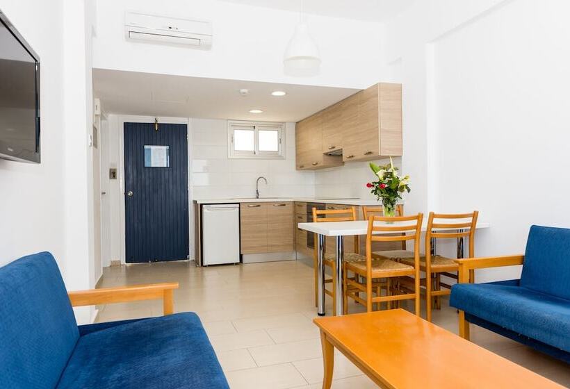 Helios Bay Hotel And Suites