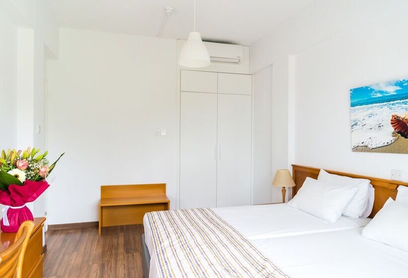 Helios Bay Hotel And Suites