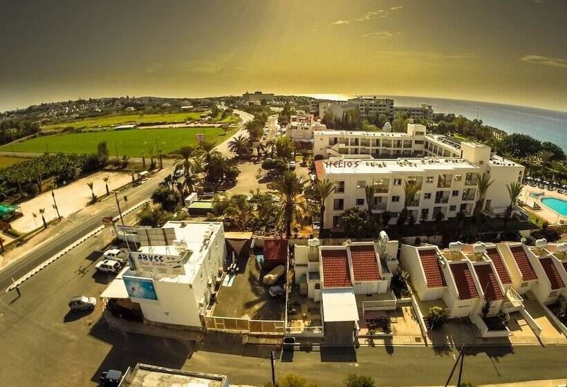 Helios Bay Hotel And Suites