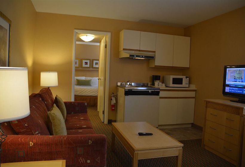 Hotel Accent Inns Vancouver Airport